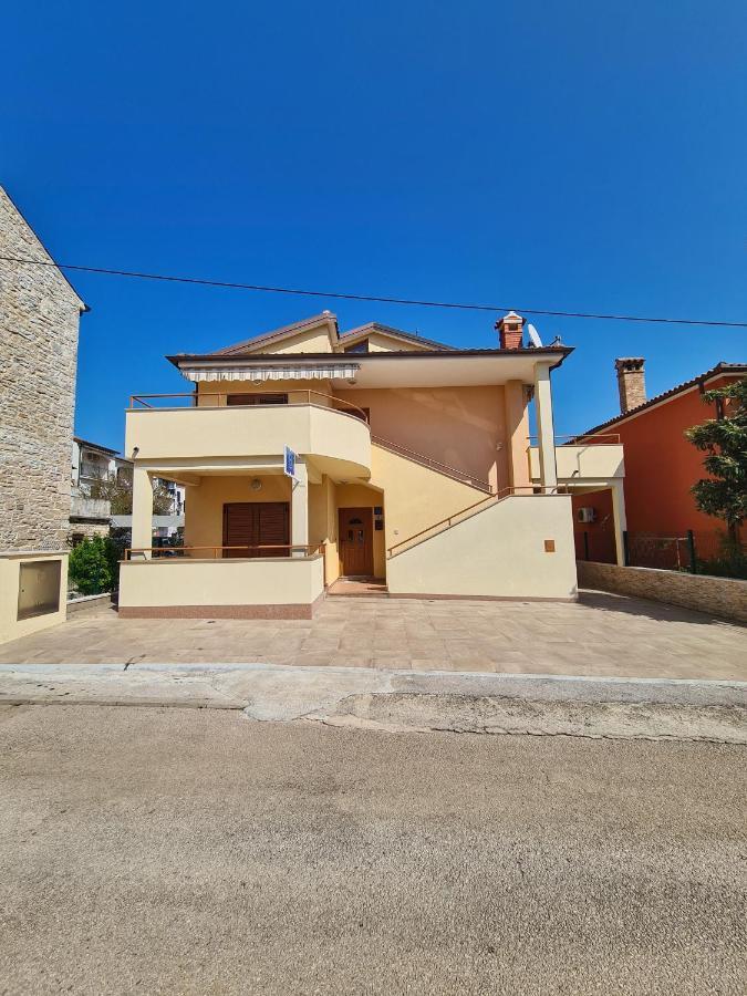 Novigrad Istria Apartment Manuel מראה חיצוני תמונה